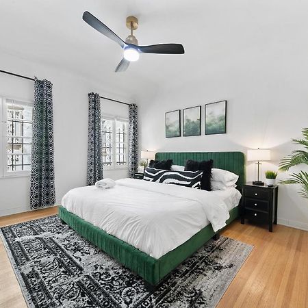 Beverly Hills Stylish & Central 1 Bedroom Apt + Parking Лос Анджелис Екстериор снимка