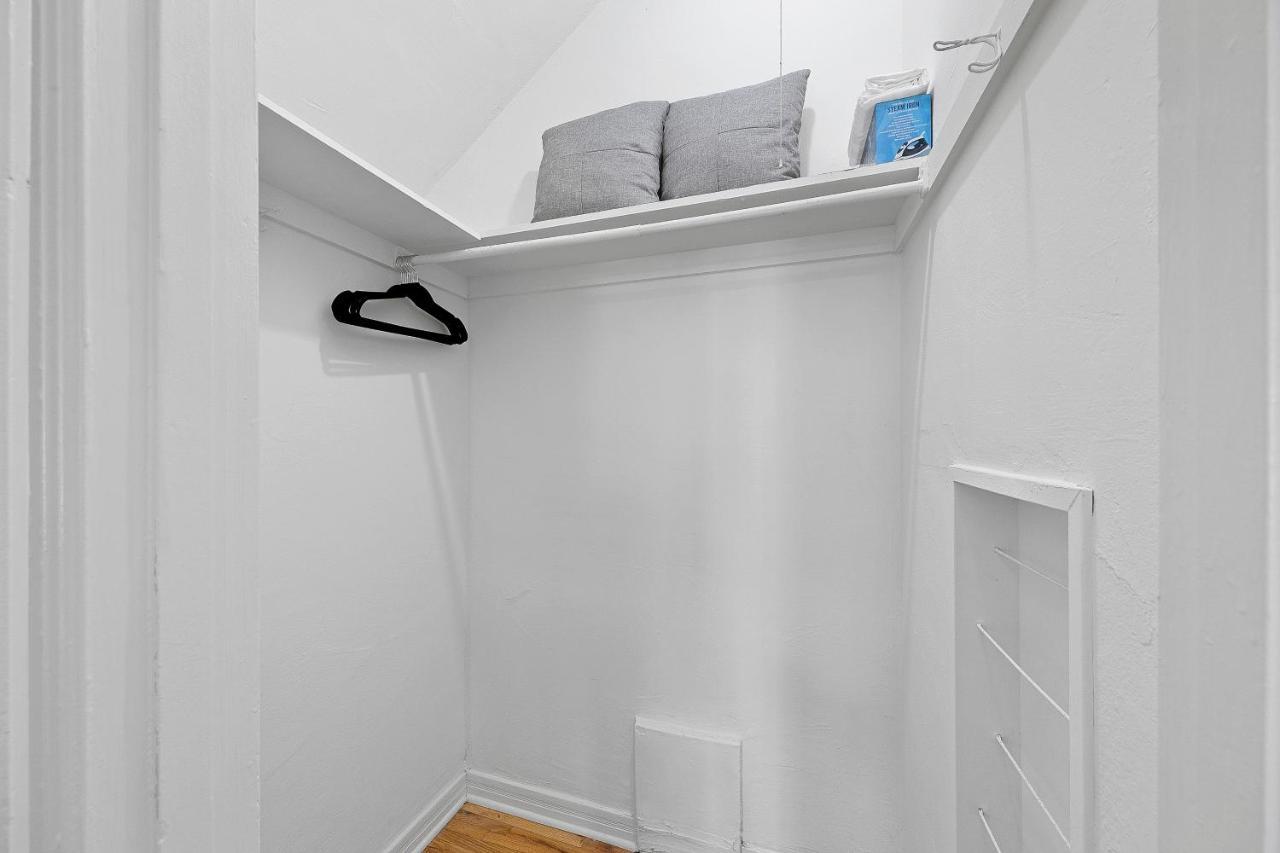 Beverly Hills Stylish & Central 1 Bedroom Apt + Parking Лос Анджелис Екстериор снимка