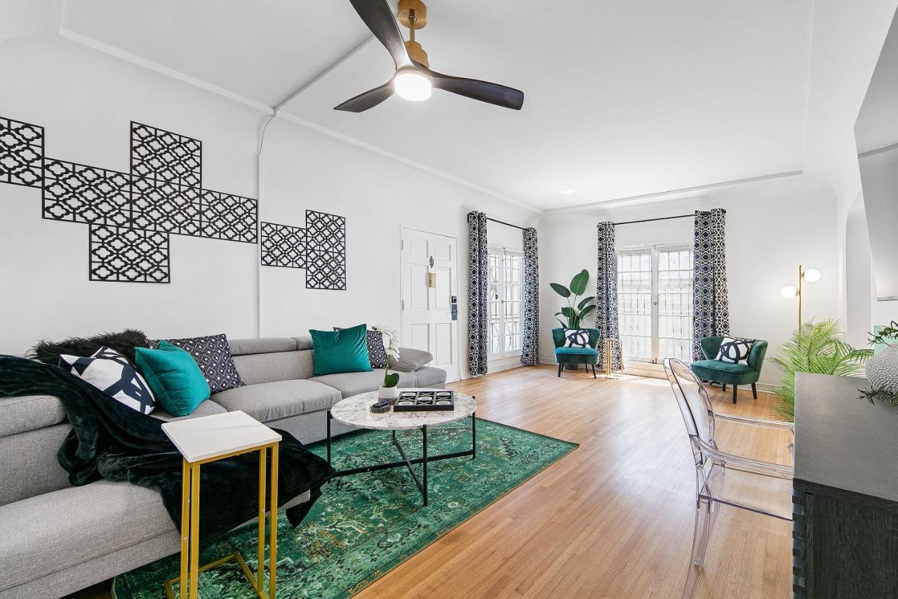 Beverly Hills Stylish & Central 1 Bedroom Apt + Parking Лос Анджелис Екстериор снимка